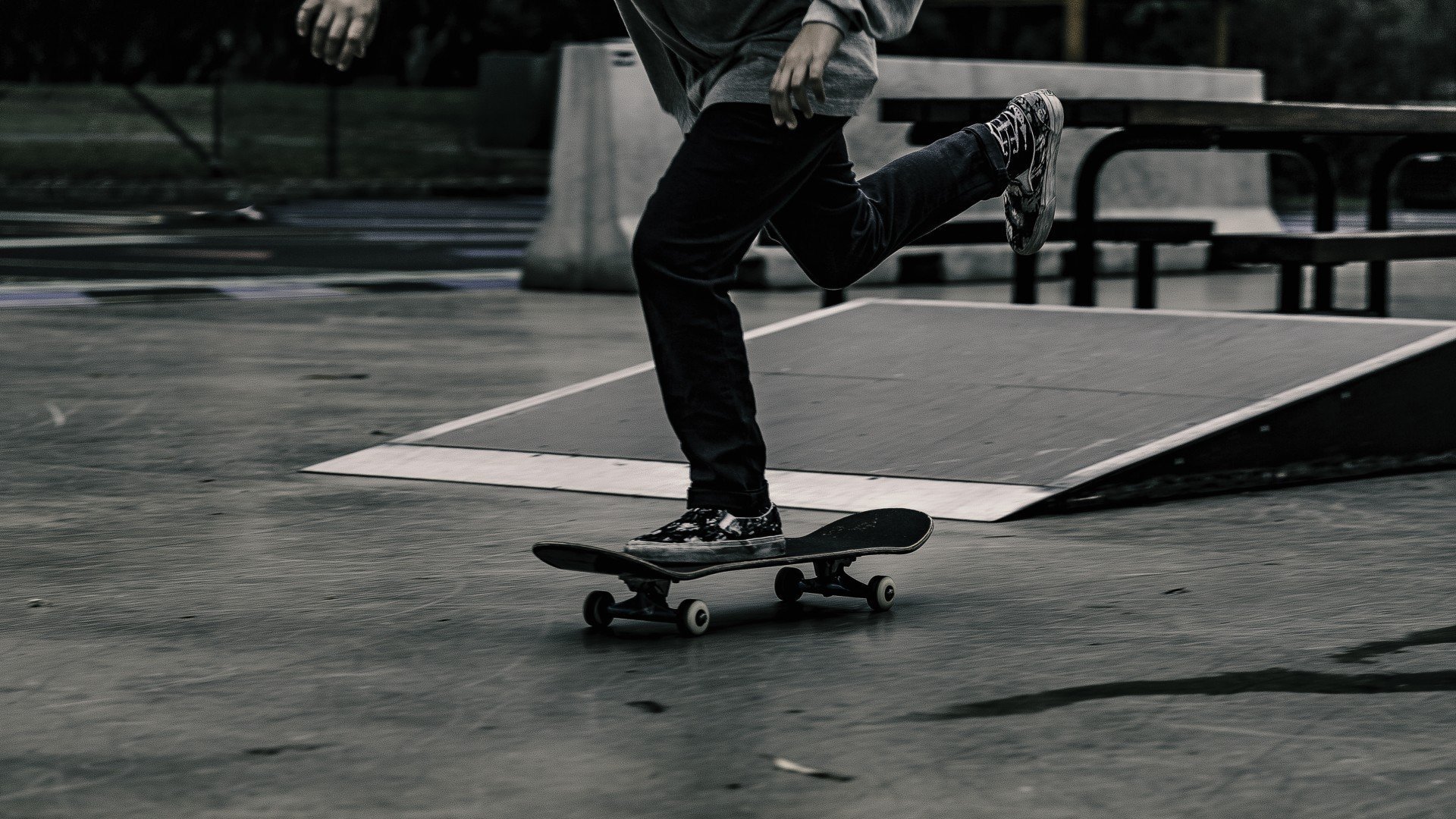 电竞之王跨界绿茵，Faker中超MV为何点燃全网热情？